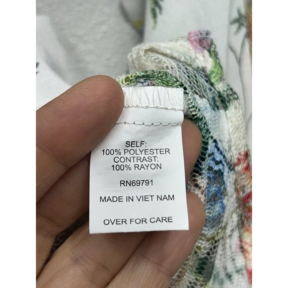 Fig and Flower Anthropologie Floral Blouse Petite Large Sheer Multicolor - Picture 7 of 8